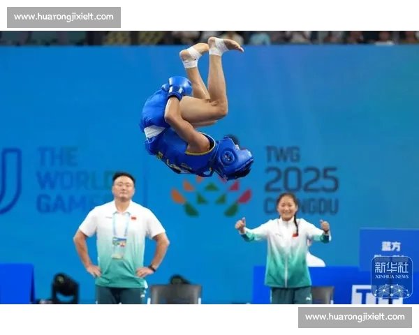 梁盘石 20 擒唐思硕,全运散打资格赛封王 梁盘石 20 擒唐思硕,全运散打资格赛封王